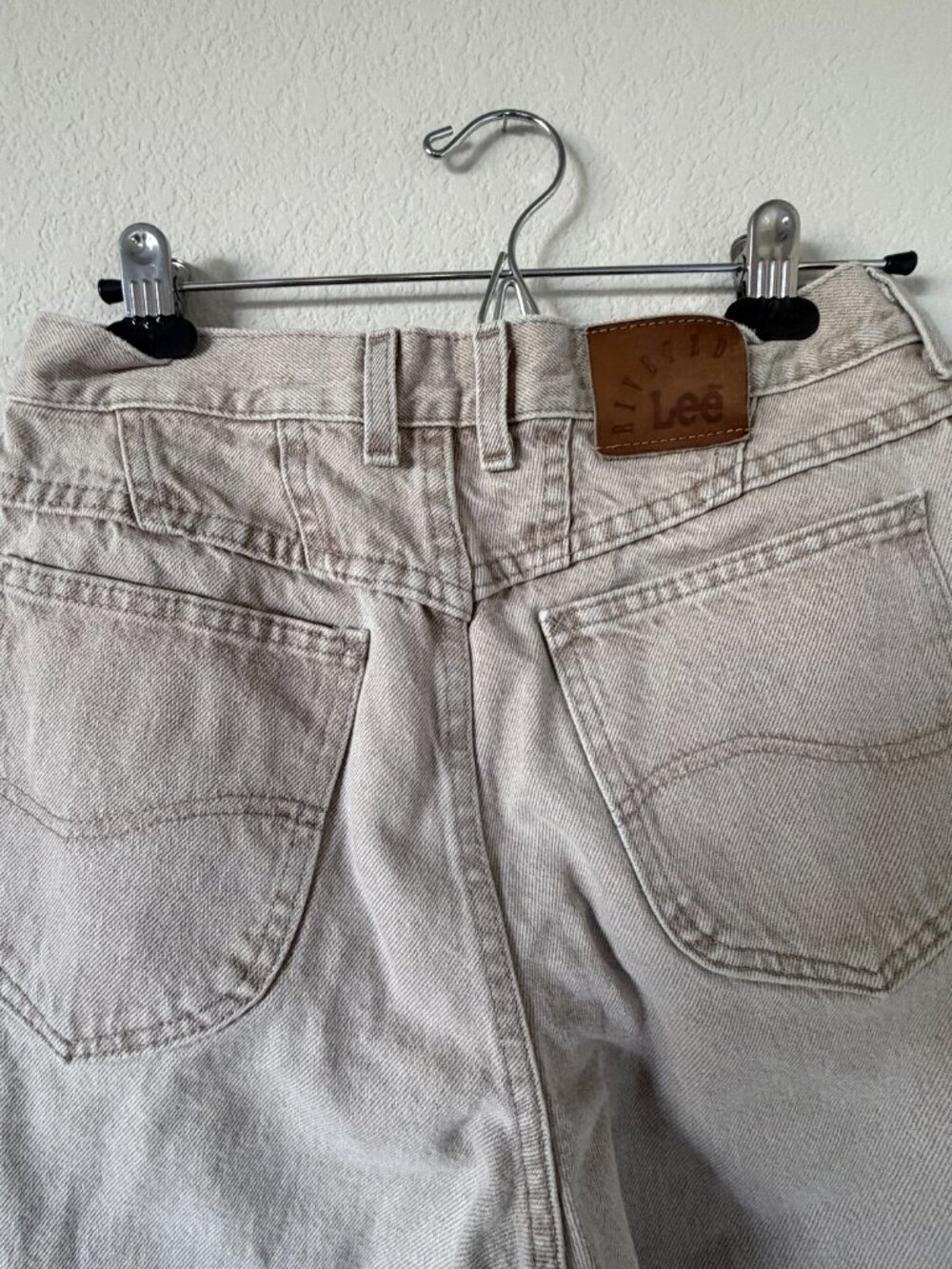 Vintage Lee Jeans 🤎 Size r28 /relaxed tapered leg - Picture 7 of 11